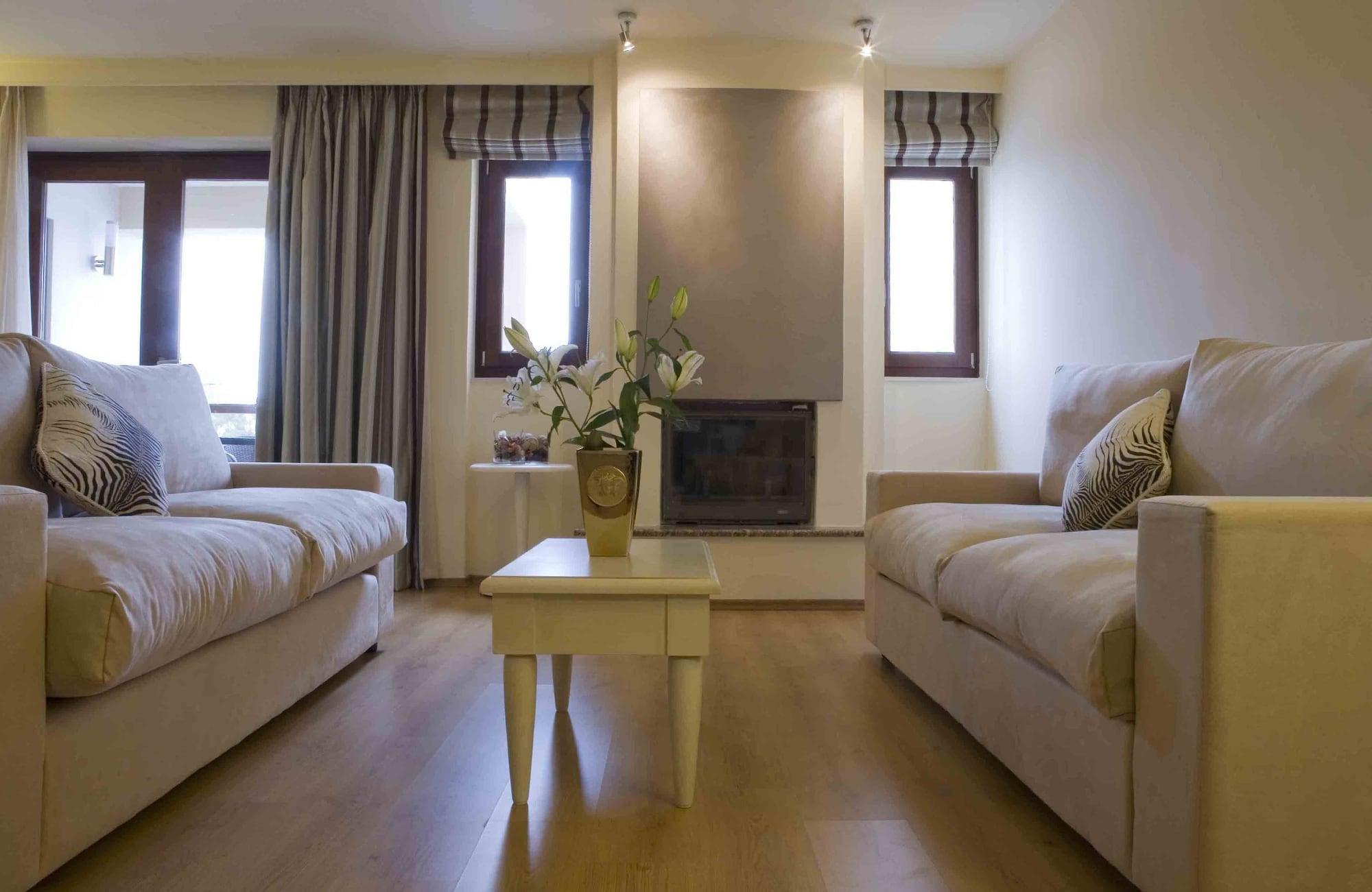 Valis Resort Hotel Volos Eksteriør billede A living room